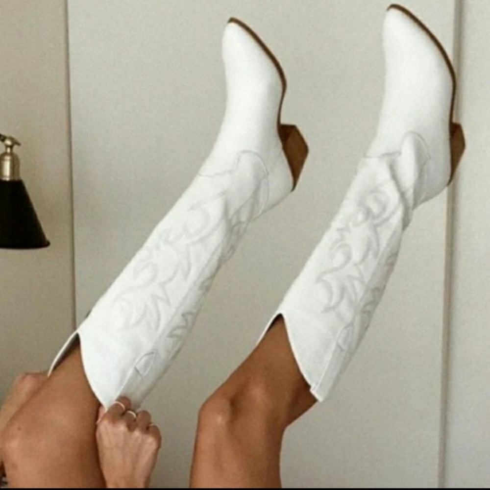 NEW Princess Polly Billini Urson Knee High Boots White Size 6